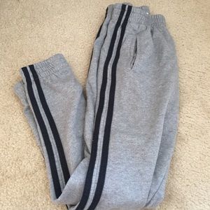 BNWT BRANDY MELVILLE SWEATPANTS J GALT